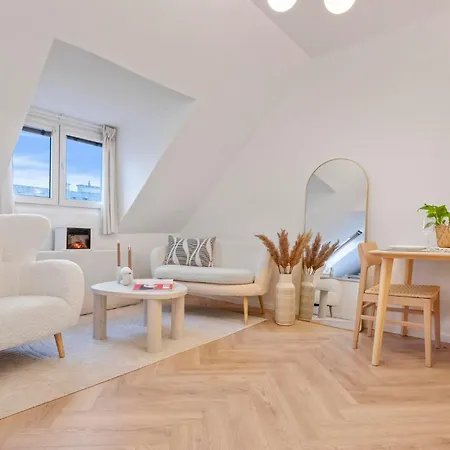 Апартаменты Charming Design Old Town