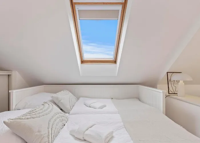 Charming Design Old Town Apartment Pressburg